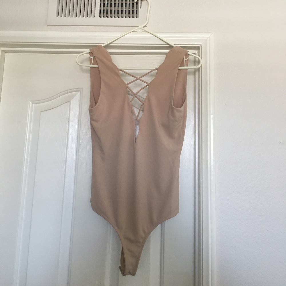BNWT. F21 Nude Bodysuit